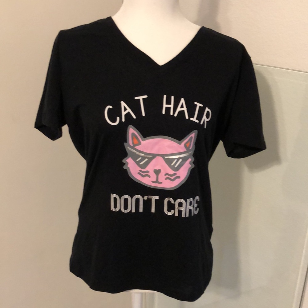 BOBS by Sketchers Med. Sz “ CAT HAIR DON’T CARE” Black & Pink T-Shirt  BNew